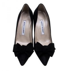 مملوكة مسبقًا Manolo Blahnik Black Suede Lisa Bow Detail Pointed Toe Pumps Size 38.5
