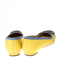 Pre Owned Manolo Blahnik Yellow Satin Gotrian Crystal Embellished Pointed Toe Flats Size 39