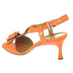 مملوكة مسبقًا Manolo Blahnik Orange Leather Buckle T Strap Sandals Size 36.5