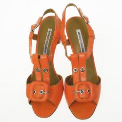 مملوكة مسبقًا Manolo Blahnik Orange Leather Buckle T Strap Sandals Size 36.5