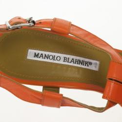 مملوكة مسبقًا Manolo Blahnik Orange Leather Buckle T Strap Sandals Size 36.5