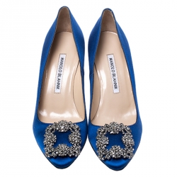 Manolo Blahnik Blue Satin Hangisi Embellished Pointed Toe Pumps Size 35.5