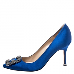 Manolo Blahnik Blue Satin Hangisi Embellished Pointed Toe Pumps Size 35.5