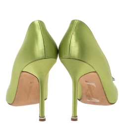 Pre Owned Manolo Blahnik Green Satin Hangisi Crystal Embellished Pumps Size 40