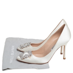 Pre Owned Manolo Blahnik White Satin Hangisi Crystal Embellished Pumps Size 38