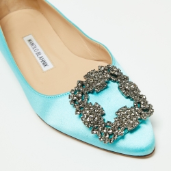 Pre Owned حذاء باليرينا فلات مانولو بلانيك هانغيسي ساتان أزرق فاتح مقاس 35