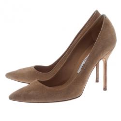 مملوكة مسبقًا Manolo Blahnik Beige Suede BB Pointed Toe Pumps Size 36