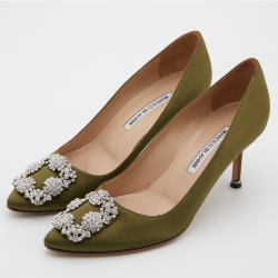 Manolo Blahnik Green Satin Hangisi Crystal Embellished Pumps Size 37.5