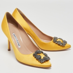 Manolo Blahnik Yellow Satin Hangisi Pumps Size 38