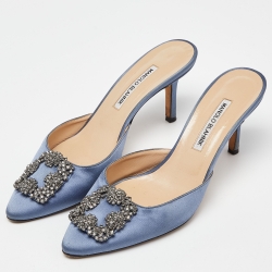 Pre Owned Manolo Blahnik Blue Satin Hangisimu Mules Size 40