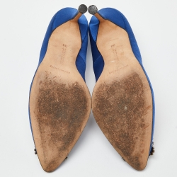 Pre Owned حذاء كعب عالي مانولو بلانيك هانغيسي ساتان مزخرف كريستال مقاس 38