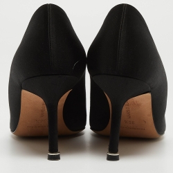 Pre Owned Manolo Blahnik Black Satin Hangisi Pumps Size 38.5