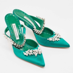 Pre Owned Manolo Blahnik Green Satin Crystal Embellished Lurum Mules Size 39