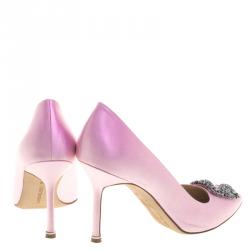 Pre Owned حذاء كعب عالي مانولو بلانيك هانغيسي ساتان وردي مزخرف بالكريستالات مقاس 39