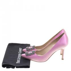 Pre Owned حذاء كعب عالي مانولو بلانيك هانغيسي ساتان وردي مزخرف بالكريستالات مقاس 39