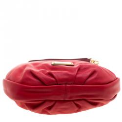 مملوكة مسبقًا حقيبة مارك باي مارك جاكوبس نيو Q هيليار جلد أحمر