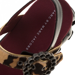 مملوكة مسبقًا Marc by Marc Jacobs Beige Leopard Print Calf Hair Ninja Wave Platform Sandals Size 38