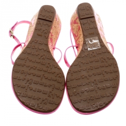 Pre Owned Marc by Marc Jacobs Pink Patent Leather Ankle Strap Sandals Size 36.5