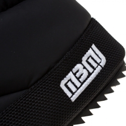 Pre Owned حذاء بوت مارك باي مارك جاكوبس ثلج طويل بطانة فليس هووارد قماش نايلون مبطن أسود مقاس 38