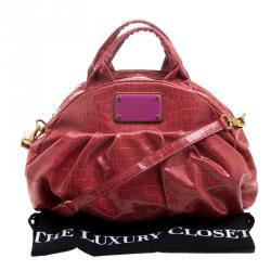 Pre Owned حقيبة مارك باي مارك جاكوبس جلد لامع نقش تمساح حمراء