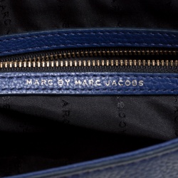 Pre Owned حقيبة كروس مارك باي مارك جاكوبس تو هوت تو هاندل لي جلد لامعة زرقاء