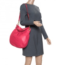 مملوكة مسبقًا حقيبة مارك باي مارك جاكوبس هيليار Q كلاسيك جلد حمراء