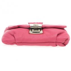 Pre Owned Marc by Marc Jacobs Pink linda Puckered Mouse clutch