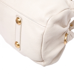 Pre Owned حقيبة مارك باي مارك جاكوبس كلاسيك كيو بيبي غروف جلد كريميه