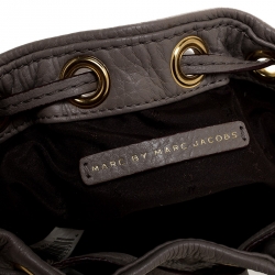 Pre Owned Marc By Marc Jacobs Light Brown Leather Mini Too Hot to Handle Drawstring Bucket Crossbody Bag