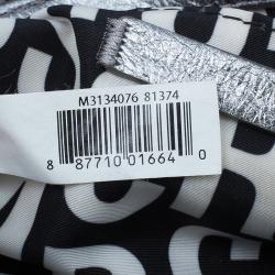 Pre Owned Marc by Marc Jacobs Silver Leather Isabelle Cross Body Bag