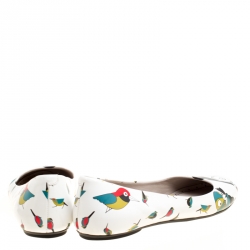 مملوكة مسبقًا Marc by Marc Jacobs White Multicolor Bird Printed Leather Round Toe Ballet Flats Size 37