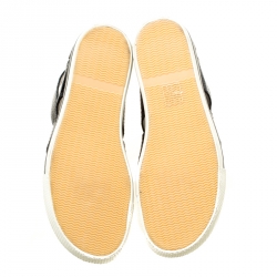 مملوكة مسبقًا صندل مارك باي مارك جاكوبس غلاديتور فلات جلد نقش ثعبان أسود مقاس 38