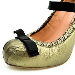 Pre Owned Marc by Marc Jacobs Metallic Bow Pumps Size 38.5