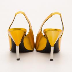 مملوكة مسبقًا Marc by Marc Jacobs Metallic Star Slingbacks Size 38