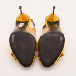 مملوكة مسبقًا Marc by Marc Jacobs Metallic Star Slingbacks Size 38