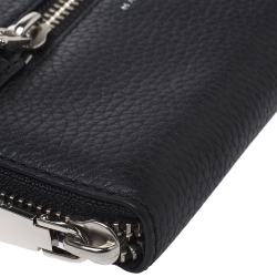 Marc Jacobs Black Leather Gotham Zip Around Wallet