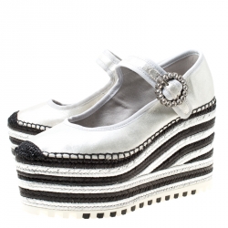 Pre Owned Marc Jacobs Metallic Silver Leather Suzi Crystal Embellished Brooch Mary Jane Espadrille Platforms Size 39