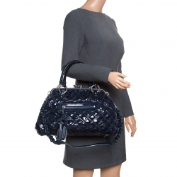 Pre Owned Marc Jacobs Dark Blue Quilted Patent Leather Stam Top Handle Shoulder Bag