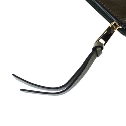 Pre Owned Marc Jacobs Olive Green Leather Snapshot Compact Wallet