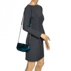 مملوكة مسبقًا Marc Jacobs Metallic Blue Leather Classic Q Karlie Crossbody Bag