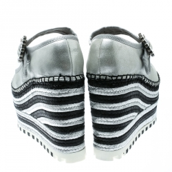 Pre Owned Marc Jacobs Metallic Silver Leather Suzi Crystal Embellished Brooch Mary Jane Espadrille Platforms Size 36