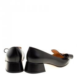 Pre Owned Max Mara Black Leather Colomba Pumps Size 36.5