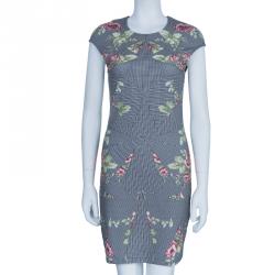 مملوكة مسبقًا فستان أم سي كيو باي الكساندر ماكوين طباعة كاليدوسكوب أنتيك روز M