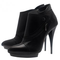 مملوكة مسبقًا McQ by Alexander McQueen Black Leather Biker Ankle Boots Size 40