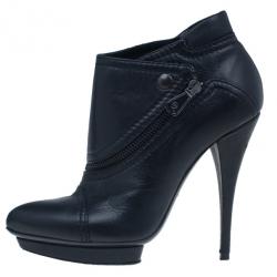 Pre Owned McQ by Alexander McQueen Black Leather Ankle Boots Size 38