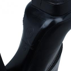 Pre Owned McQ by Alexander McQueen Black Leather Ankle Boots Size 38