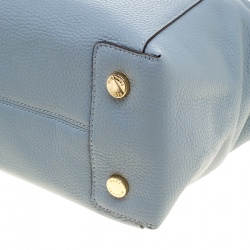 Pre Owned حقيبة مايكل كورس ريلي جلد أ زرق فاتح كبيرة