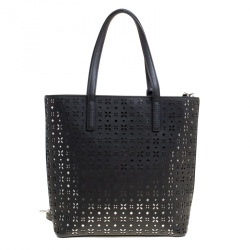 مملوكة مسبقًا حقيبة يد مايكل مايكل كورس هايلي متوسطة جلد قصة ليزر سوداء