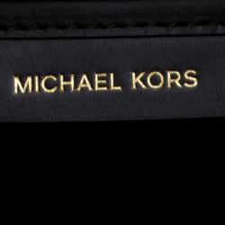 Pre Owned Michael Kors Black Leather Blakely Drawstring Bucket Bag