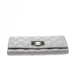 Pre Owned Micheal Kors Grey Quilted Leather Astrid Wallet